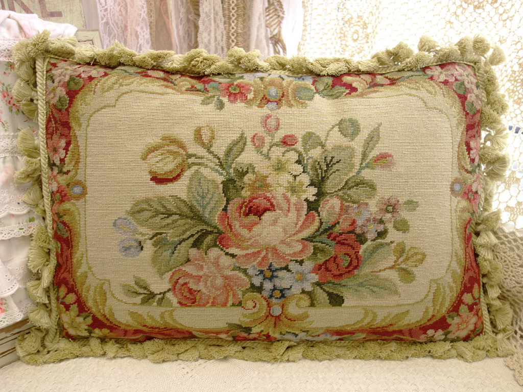 Vintage Needlepoint Pillow Velvet Shabby Chic Rose Rosebud Floral Victorian