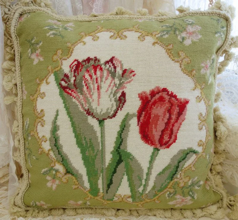 Beautiful Tulip Neeldepoint Pillow